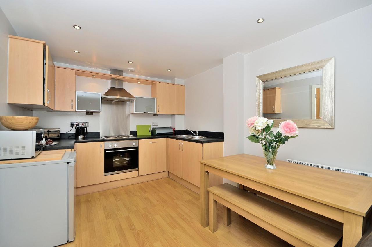 Racecourse Serviced Apartments Chester Exteriér fotografie