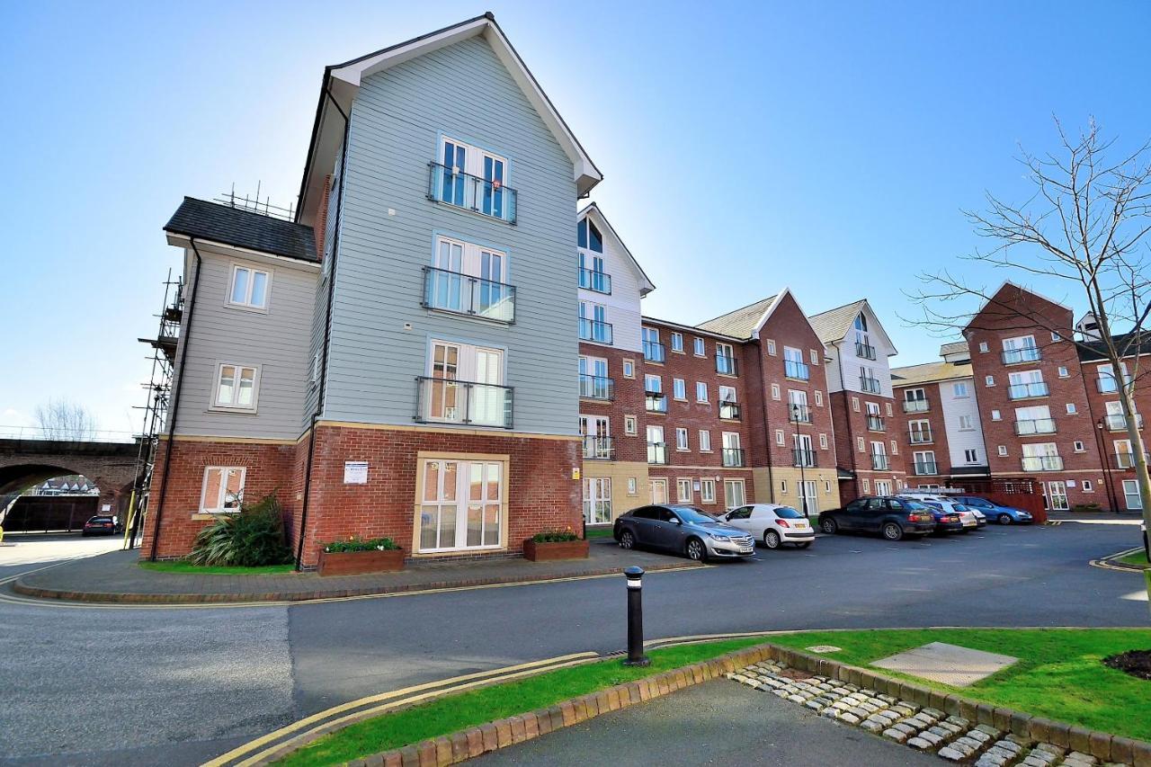 Racecourse Serviced Apartments Chester Exteriér fotografie