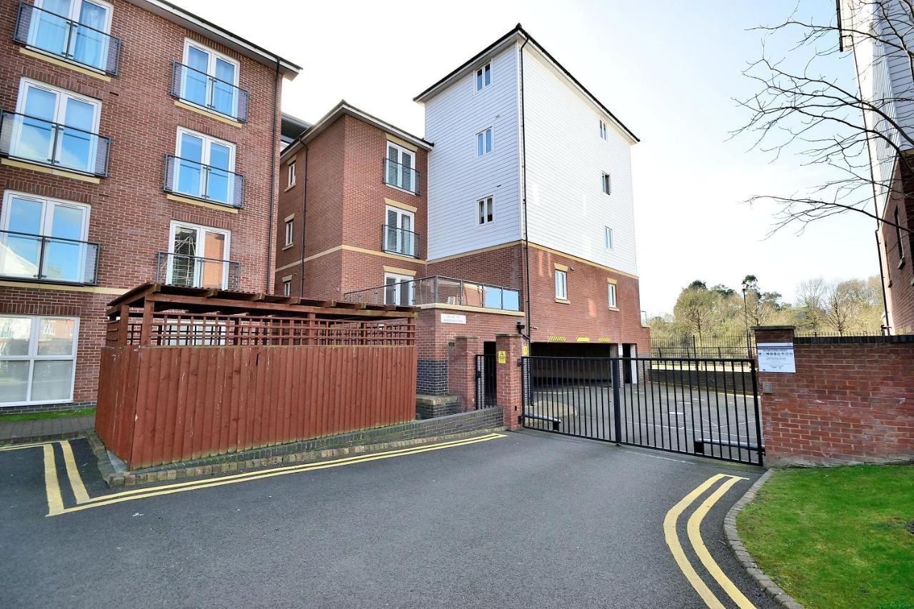 Racecourse Serviced Apartments Chester Exteriér fotografie